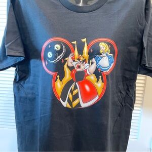 Queen Of Hearts Alice in wonderland T-Shirt